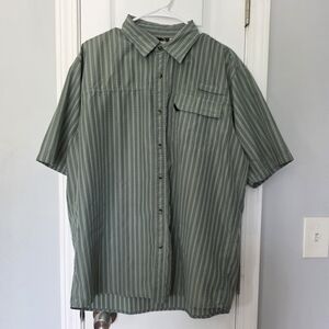 Wrangler Men's Casual Green Striped Shirt